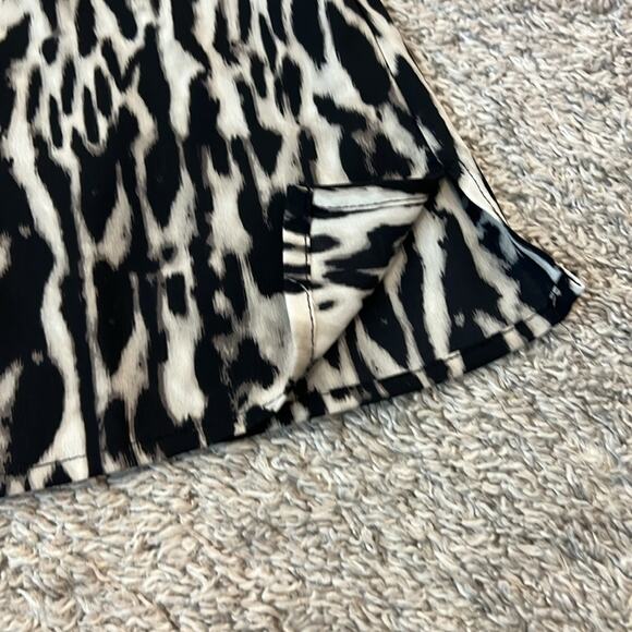 Womens Chico's Silky Animal Print Ruffles Stylish sleeveless 0 (small 4) Leopard - Picture 7 of 16